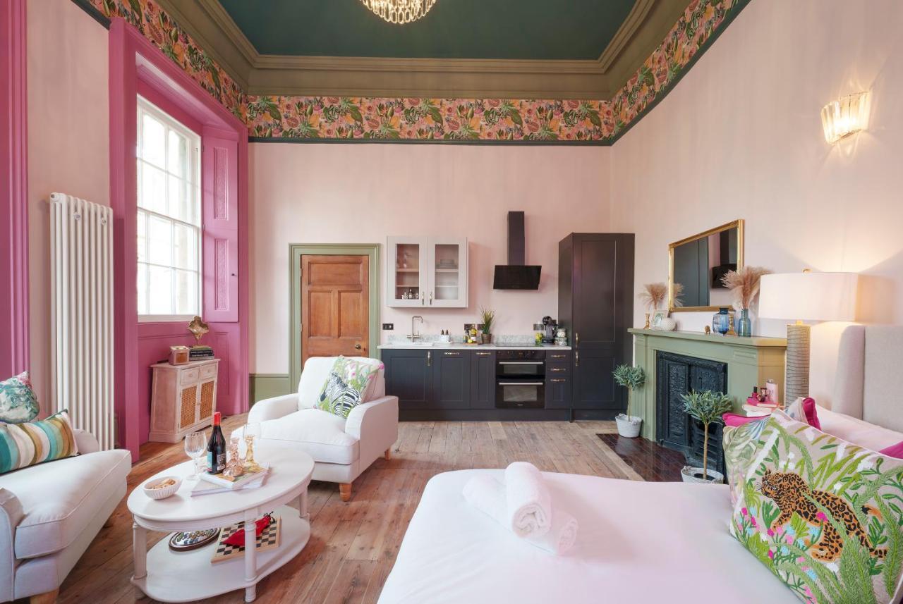 The Rose Nobel - 1 Bed In By Mint * Bristol